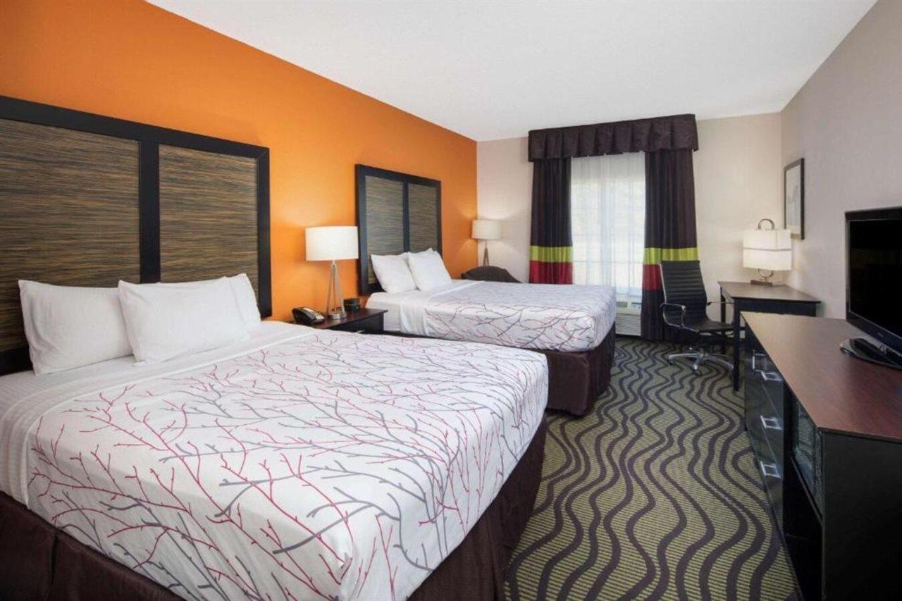 La Quinta Inn By Wyndham Calhoun South I-75 Екстериор снимка