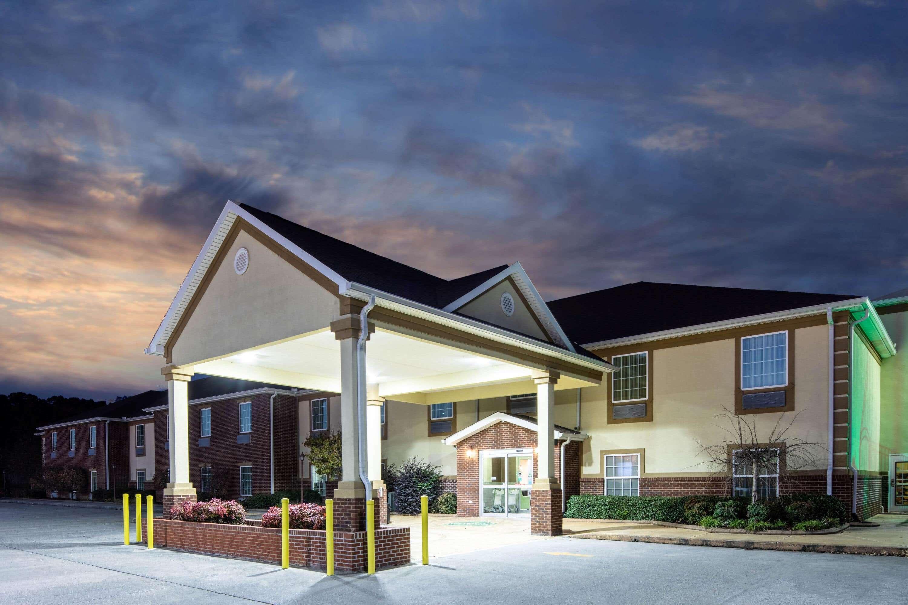 La Quinta Inn By Wyndham Calhoun South I-75 Екстериор снимка