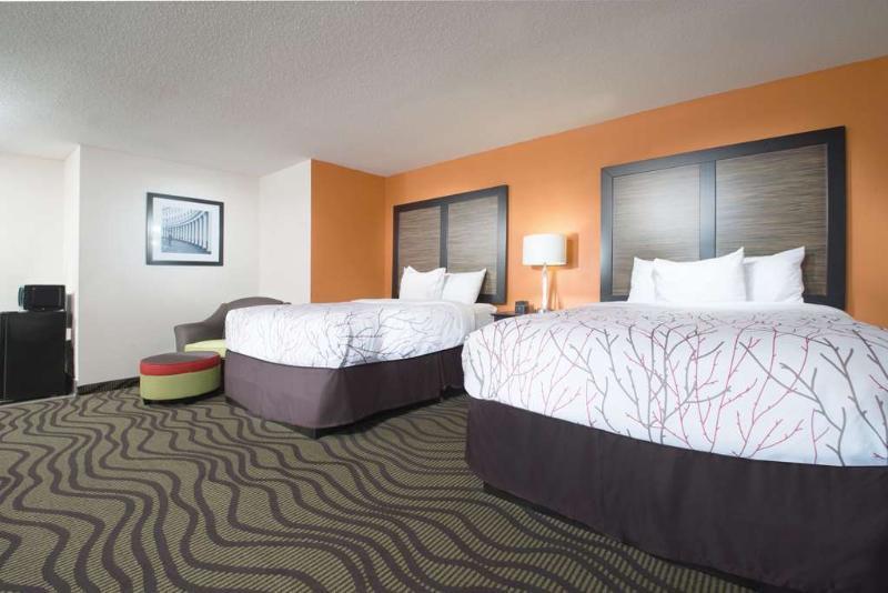 La Quinta Inn By Wyndham Calhoun South I-75 Екстериор снимка